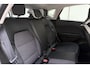 Renault Captur 1.0 TCe 100pk Bi-Fuel LPG Intens | Navigatie | Trekhaak | Achteruitrijcamera | Climate control | Cruise control | Parkeersensoren | 17" Lichtmetalen velgen