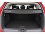 Renault Captur 1.0 TCe 100pk Bi-Fuel LPG Intens | Navigatie | Trekhaak | Achteruitrijcamera | Climate control | Cruise control | Parkeersensoren | 17" Lichtmetalen velgen