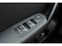 Renault Captur 1.0 TCe 100pk Bi-Fuel LPG Intens | Navigatie | Trekhaak | Achteruitrijcamera | Climate control | Cruise control | Parkeersensoren | 17" Lichtmetalen velgen