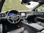 Volvo V60 2.0 T8 Plug-in hybrid AWD Plus Dark | Panoramadak | 360 camera | Stoel/Stuur Verwarming | Harman/Kardon