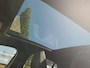 Peugeot e-208 EV GT Pack 50 kWh | Fase 3 laden | Navigatie | Camera | Panoramadak | Stoelverwarming | Alcantara |