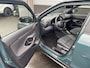 Toyota Yaris Cross 1.5 Hybrid 130 Executive PREMIUM PACK, NL-auto, 1e eign. Nieuw geleverd, Parkeersensoren, Bi-tone, Head-up display, Stoelverwarming, elek. achterklep, Dodehoekdetectie, JBL