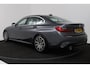 BMW 3-Serie 320i High Executive Edition (STOELVERWARMING, CAMERA, PDC, SFEERVERLICHTING, TREKHAAK AFNE