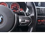 BMW 3-Serie Touring 320i M Sport (GROOT-NAVIGATIE, CAMERA, STOELVERWARMING, DEALER ONDERHOUDEN)