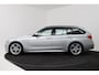 BMW 3-Serie Touring 320i M Sport (GROOT-NAVIGATIE, CAMERA, STOELVERWARMING, DEALER ONDERHOUDEN)