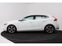 Volvo V40 1.6 T2 Summum (NAVIGATIE, CRUISE CONTROL, PARKEERSENSOREN)