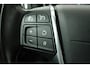 Volvo V40 1.6 T2 Summum (NAVIGATIE, CRUISE CONTROL, PARKEERSENSOREN)