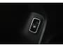 Mercedes-Benz CLA 200 Business Solution AMG (PANORAMADAK, SFEERVERLICHTING, STOELVERWARMING, 1e EIGENAAR, GO