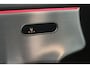 Mercedes-Benz CLA 200 Business Solution AMG (PANORAMADAK, SFEERVERLICHTING, STOELVERWARMING, 1e EIGENAAR, GO