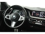 BMW 1-Serie 118i High Executive (TREKHAAK, CAMERA, SFEERVERLICHTING, DEALER ONDERHOUDEN)