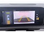 Mercedes-Benz A-klasse 200 Business Solution Plus Upgrade (CAMERA, STOELVERWARMING, NAVIGATIE, PARKEERSENSOREN)