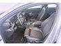 Mercedes-Benz A-klasse 200 Business Solution Plus Upgrade (CAMERA, STOELVERWARMING, NAVIGATIE, PARKEERSENSOREN)