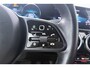 Mercedes-Benz A-klasse 200 Business Solution Plus Upgrade (CAMERA, STOELVERWARMING, NAVIGATIE, PARKEERSENSOREN)