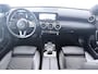 Mercedes-Benz A-klasse 200 Business Solution Plus Upgrade (CAMERA, STOELVERWARMING, NAVIGATIE, PARKEERSENSOREN)