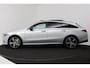 Mercedes-Benz CLA Shooting Brake 250 e Luxury Line (PANORAMADAK, TREKHAAK, STOELVERWARMING, SFEERVERLICHTING, CAMERA)
