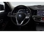 BMW 3-Serie 330e Business Edition Plus (TREKHAAK, STOELVERWARMING, NAVIGATIE, PARKEERSENSOREN)