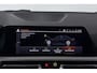 BMW 3-Serie 330e Business Edition Plus (TREKHAAK, STOELVERWARMING, NAVIGATIE, PARKEERSENSOREN)