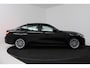 BMW 3-Serie 330e Business Edition Plus (TREKHAAK, STOELVERWARMING, NAVIGATIE, PARKEERSENSOREN)