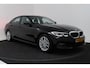 BMW 3-Serie 330e Business Edition Plus (TREKHAAK, STOELVERWARMING, NAVIGATIE, PARKEERSENSOREN)