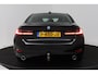 BMW 3-Serie 330e Business Edition Plus (TREKHAAK, STOELVERWARMING, NAVIGATIE, PARKEERSENSOREN)
