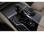 BMW 5-Serie Touring 540i xDrive High Executive (PANORAMADAK, ADAPTIEVE CRUISE, SFEERVERLICHTING, DEALER ONDERH