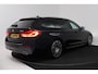 BMW 5-Serie Touring 540i xDrive High Executive (PANORAMADAK, ADAPTIEVE CRUISE, SFEERVERLICHTING, DEALER ONDERH