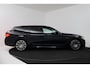 BMW 5-Serie Touring 540i xDrive High Executive (PANORAMADAK, ADAPTIEVE CRUISE, SFEERVERLICHTING, DEALER ONDERH