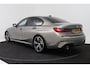 BMW 3-Serie 330i High Executive Edition (PANORAMADAK, HEAD-UP, HARMAN/KARDON, 360 CAMERA, SFEERVERLICH