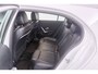 Mercedes-Benz A-klasse 220 Advantage (SFEERVERLICHTING, NAVIGATIE, CAMERA, STOELVERWARMING, LEDER)