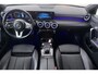 Mercedes-Benz A-klasse 220 Advantage (SFEERVERLICHTING, NAVIGATIE, CAMERA, STOELVERWARMING, LEDER)