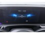 Mercedes-Benz A-klasse 220 Advantage (SFEERVERLICHTING, NAVIGATIE, CAMERA, STOELVERWARMING, LEDER)
