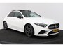 Mercedes-Benz A-klasse 180 Business Solution AMG (PANORAMADAK, STOELVERWARMING, CAMERA, SFEERVERLICHTING, ELEKTR
