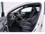 Mercedes-Benz A-klasse 180 Business Solution AMG (PANORAMADAK, STOELVERWARMING, CAMERA, SFEERVERLICHTING, ELEKTR