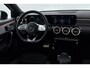 Mercedes-Benz A-klasse 180 Business Solution AMG (PANORAMADAK, STOELVERWARMING, CAMERA, SFEERVERLICHTING, ELEKTR