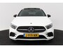 Mercedes-Benz A-klasse 180 Business Solution AMG (PANORAMADAK, STOELVERWARMING, CAMERA, SFEERVERLICHTING, ELEKTR