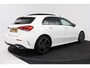 Mercedes-Benz A-klasse 180 Business Solution AMG (PANORAMADAK, STOELVERWARMING, CAMERA, SFEERVERLICHTING, ELEKTR