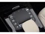 Mercedes-Benz A-klasse 180 Business Solution Luxury (STOELVERWARMING, SFEERVERLICHTING, NAVIGATIE, CAMERA, PARKEE
