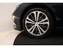 Opel Insignia Sports Tourer 1.5 Turbo Business Executive (TREKHAAK WEGKLAPBAAR, STOEL-/STUURVERWARMING, LEDER, CAMERA, NAVIGATIE, CAMERA, GROOTLICHT ASSIST)