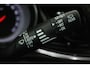 Opel Insignia Sports Tourer 1.5 Turbo Business Executive (TREKHAAK WEGKLAPBAAR, STOEL-/STUURVERWARMING, LEDER, CAMERA, NAVIGATIE, CAMERA, GROOTLICHT ASSIST)