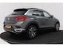 Volkswagen T-Roc 1.0 TSI Style (PANORAMADAK, DIGATALE COCKPIT, PDC, LED, CLIMA, STOELVERWARMING)