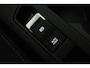 Volkswagen T-Roc 1.0 TSI Style (PANORAMADAK, DIGATALE COCKPIT, PDC, LED, CLIMA, STOELVERWARMING)