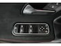 Mercedes-Benz CLA 200 Business Solution AMG (PANO, TREKHAAK WEGKLAPBAAR, SFEERVERLICHTING, STOELVERWARMIN)