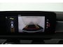 Mercedes-Benz CLA 200 Business Solution AMG (PANO, TREKHAAK WEGKLAPBAAR, SFEERVERLICHTING, STOELVERWARMIN)