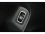 Mercedes-Benz CLA 200 Business Solution AMG (PANO, TREKHAAK WEGKLAPBAAR, SFEERVERLICHTING, STOELVERWARMIN)