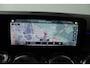 Mercedes-Benz GLB 200 Business Solution AMG (PANORAMADAK, SFEERVERLICHTING, TREKHAAK WEGKLAPBAAR, STOELVERWARMING, ELEKTR STOELEN)