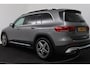 Mercedes-Benz GLB 200 Business Solution AMG (PANORAMADAK, SFEERVERLICHTING, TREKHAAK WEGKLAPBAAR, STOELVERWARMING, ELEKTR STOELEN)