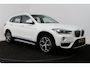 BMW X1 SDrive20i Corporate Lease High Executive (PANORAMADAK, CAMERA, STOELVERWARMING, HEAD-UP DI