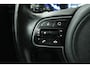 Kia Niro Hybrid 1.6 GDi ExecutiveLine (STOEL/STUUR VERWARMING, CRUISE ADAPTIEF, CAMERA, NAVIGATIE)
