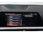 BMW 3-Serie 320i Executive Edition (PANORAMADAK, SFEERVERLICHTING, PDC, DEALER ONDERHOUDEN)