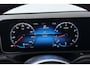 Mercedes-Benz A-klasse 200 Business Solution AMG (NAVIGATIE, CAMERA, STOELVERWARMING, LED, PDC)